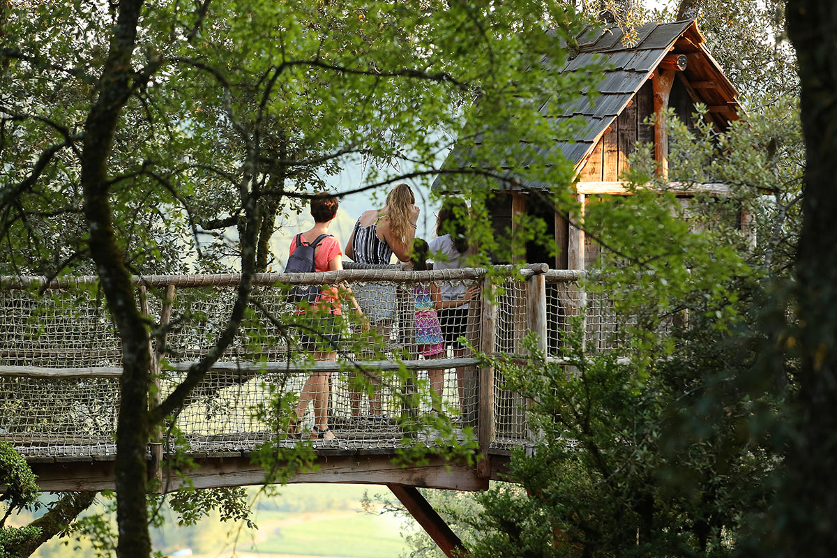 cabanes Jardins suspendus de Marqueyssac en Dordogne Périgord