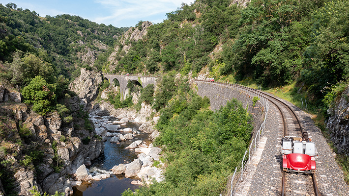 Vélorail des gorges du Doux en Ardèche