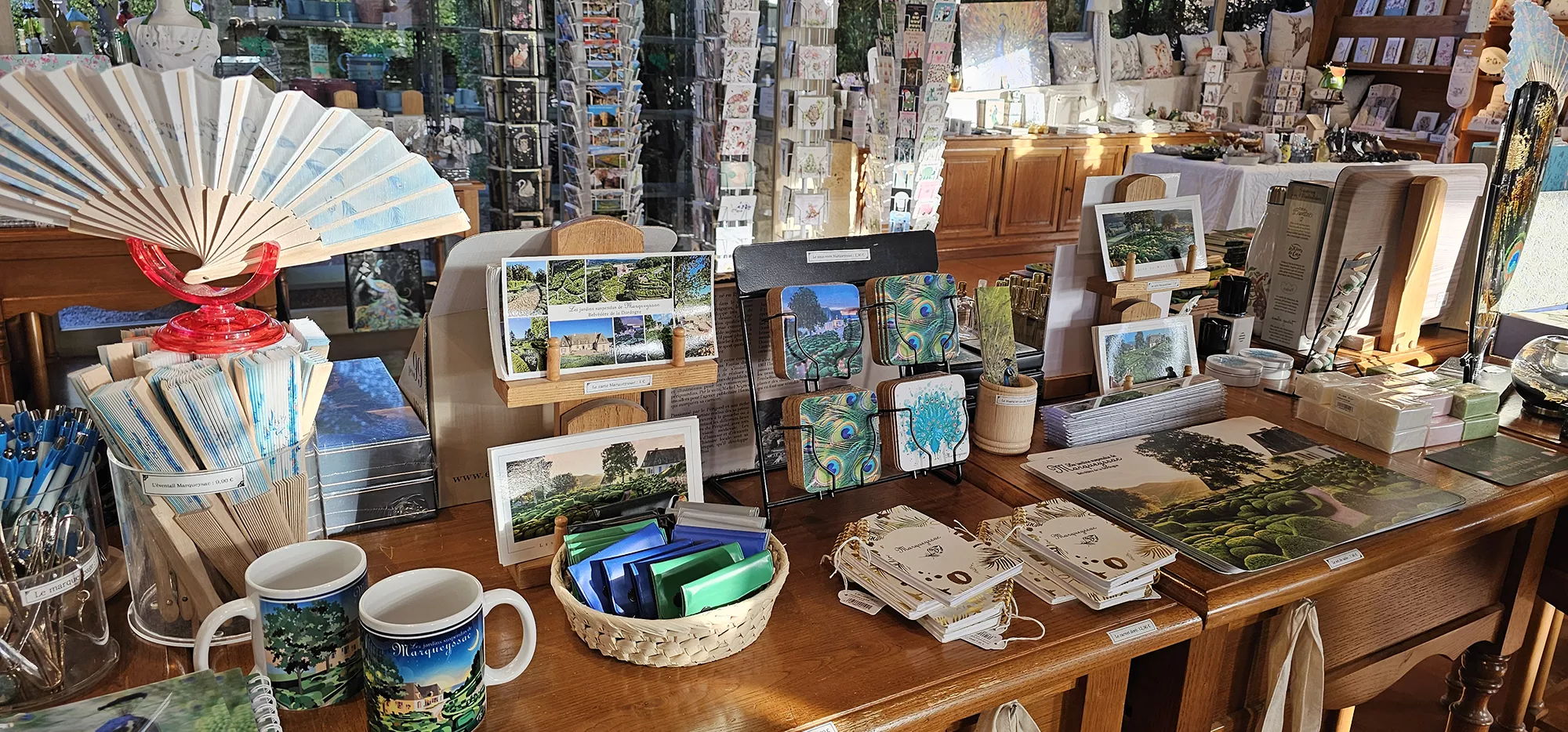 Boutique des Jardins de Marqueyssac. Livres, cadeaux, souvenirs